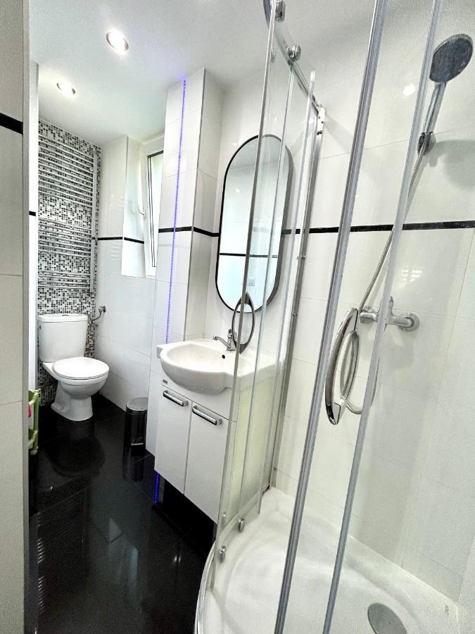 Apartment Przestronny Apartament W Centrum Rzeszowa *
