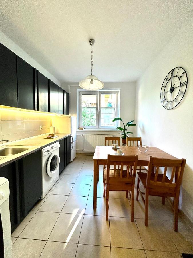 Przestronny Apartament W Centrum Rzeszowa